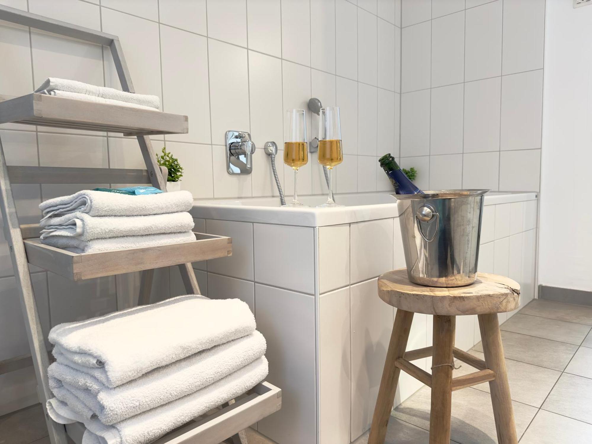 Luxury Old Town Suite - Xxl Terrasse & Xxl Penthouse Heidelberg Eksteriør billede